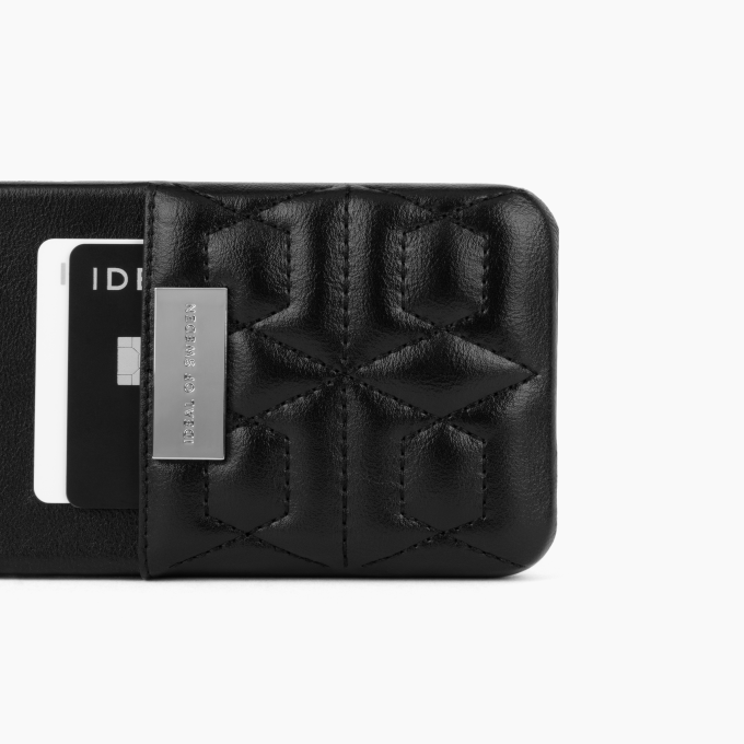 iPhone 11 iDeal Of Sweden Statement nugarėlė Quilted Black - Mini Cocket