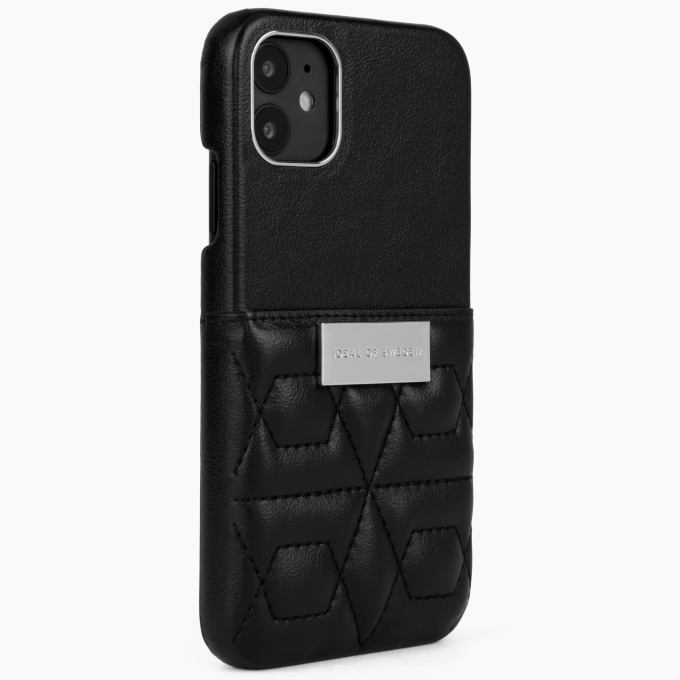 iPhone 11 iDeal Of Sweden Statement nugarėlė Quilted Black - Mini Cocket