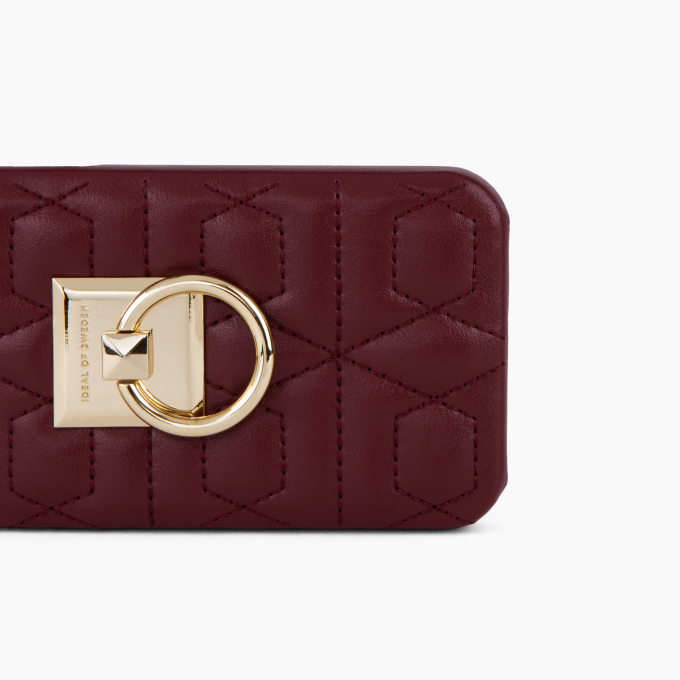 iPhone 13 PRO MAX/12 PRO MAX iDeal Of Sweden Statement nugarėlė Quilted Ruby