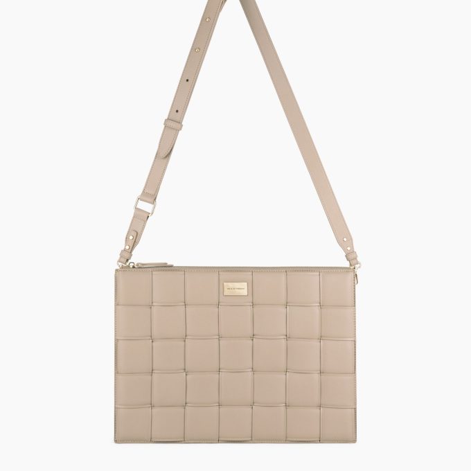 Braided iDeal Of Sweden Laptop Sleeve 16 Light Camel